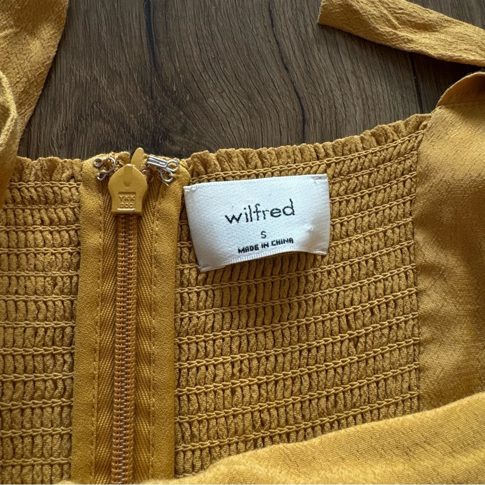 Aritzia Wilfred Dress - Picture 2 of 5